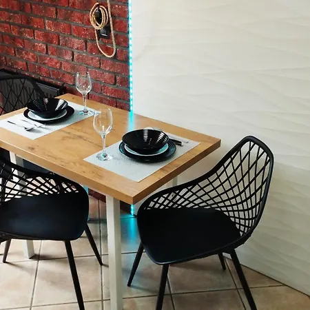דירה Holiday Apartment Pila פילה